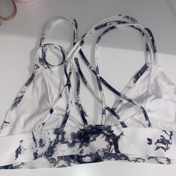 Victoria’s Secret pink sports bra strappy marble print - Picture 2 of 2